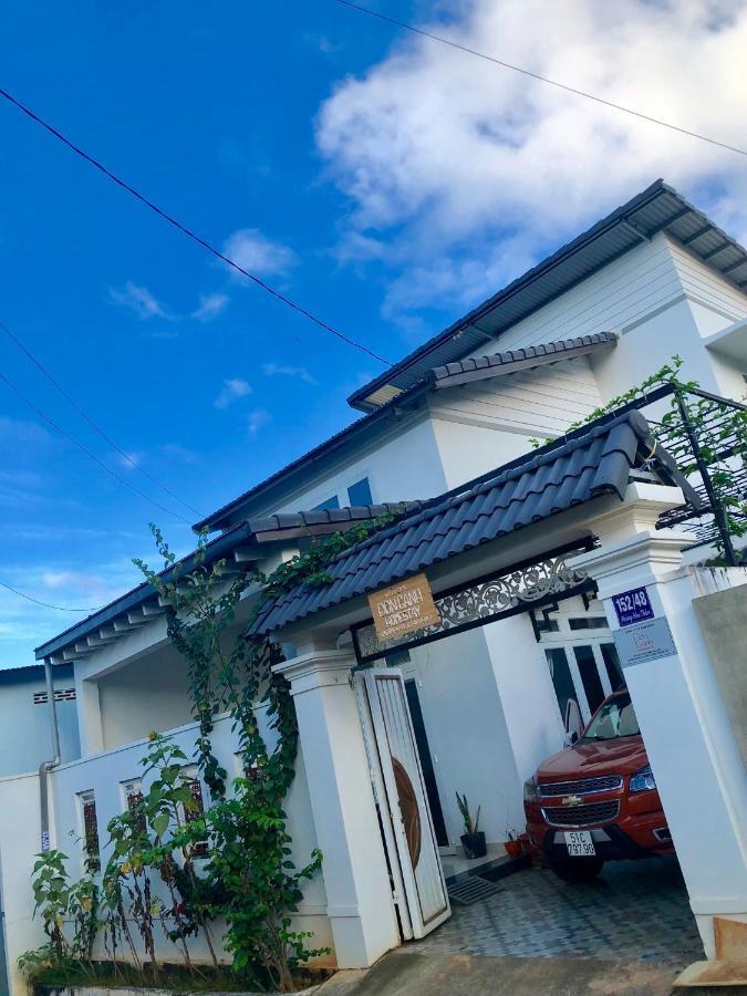 Don Ganh Homestay Buon Ma Thuot Exterior photo